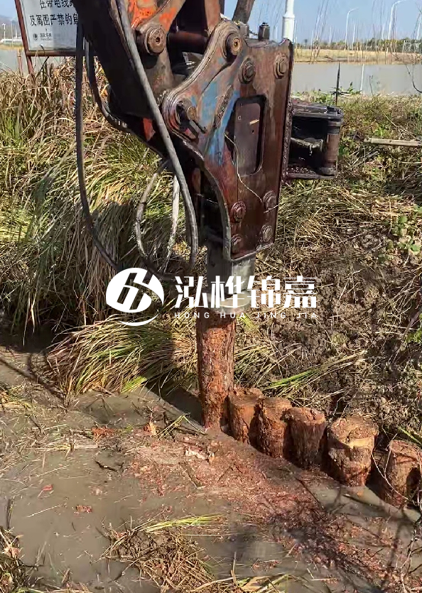 松木樁施工雙排支護(hù)樁和單排支護(hù)樁的區(qū)別？什么時(shí)候采用雙排？
